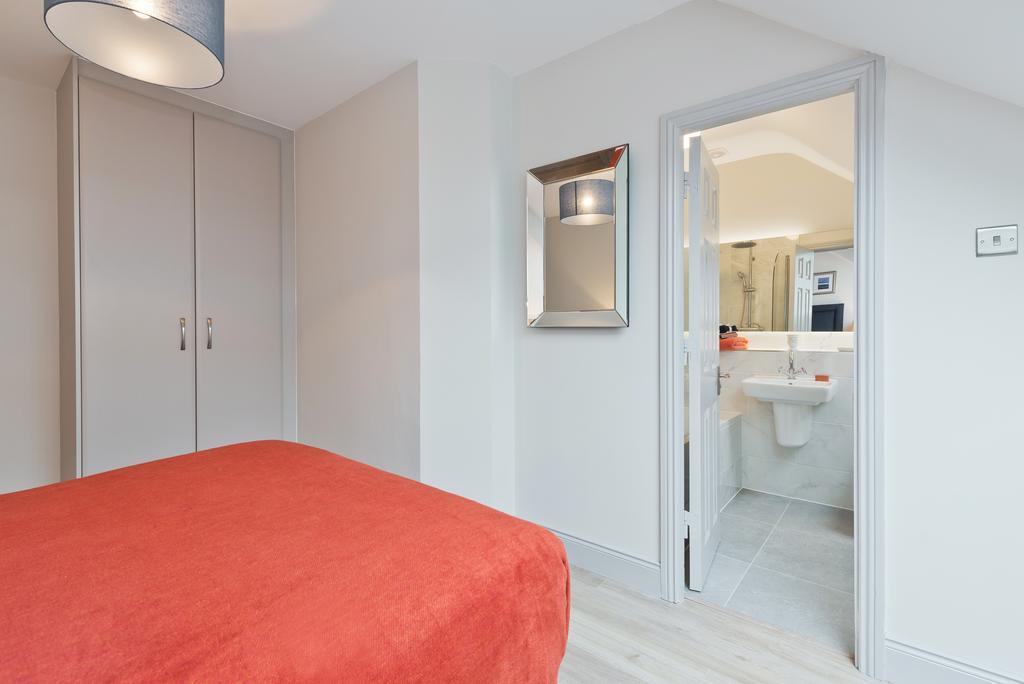 Exclusive City Centre Apartment Дублин Экстерьер фото