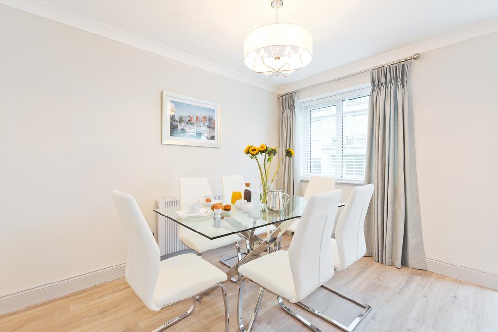 Exclusive City Centre Apartment Дублин Экстерьер фото
