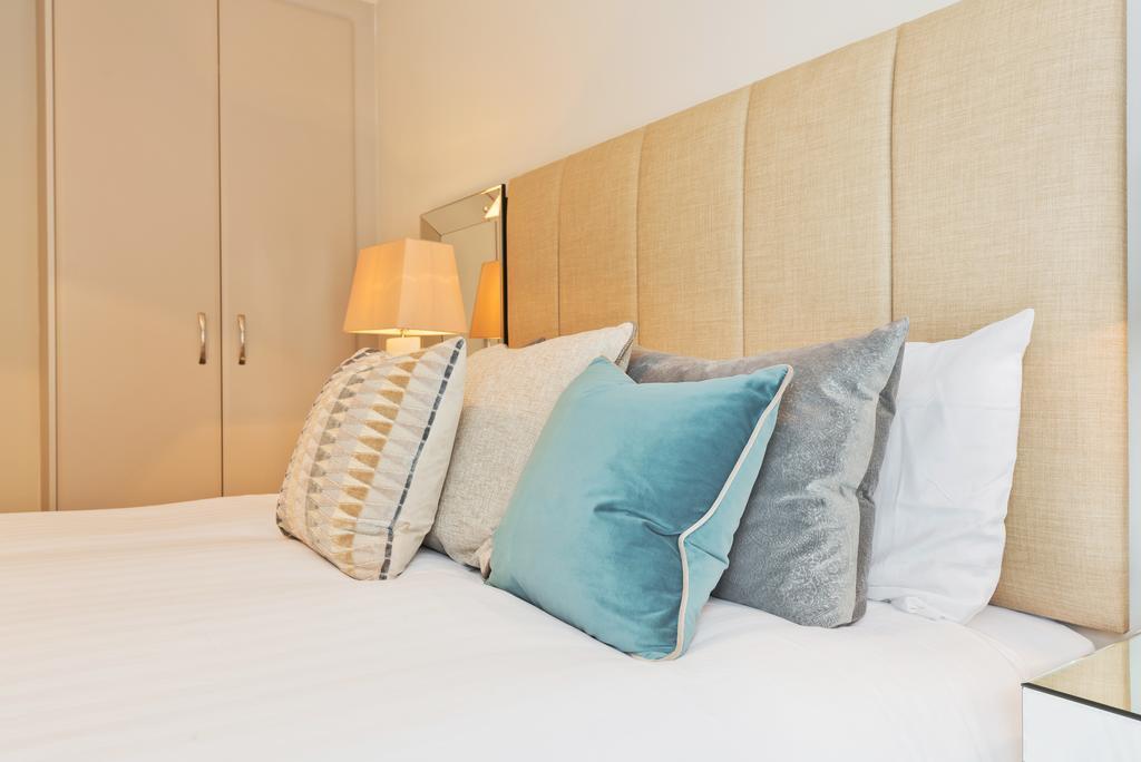 Exclusive City Centre Apartment Дублин Экстерьер фото