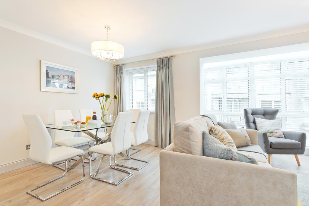 Exclusive City Centre Apartment Дублин Экстерьер фото